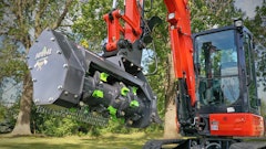 Loftness 10 Series Battle Ax