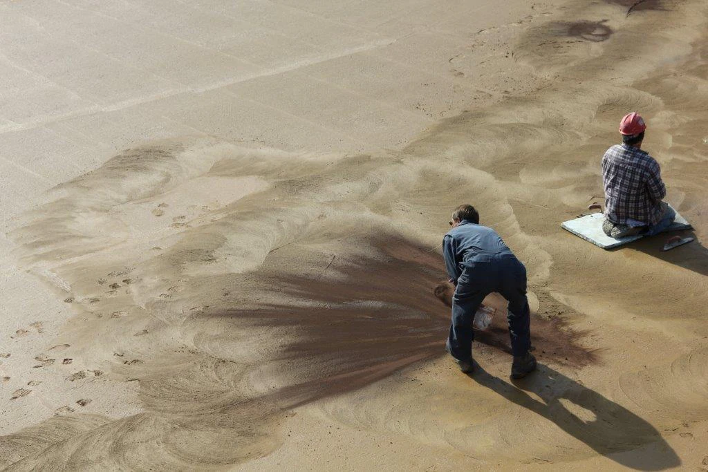 How to Integrate Pigments into On-Site Concrete Mixing