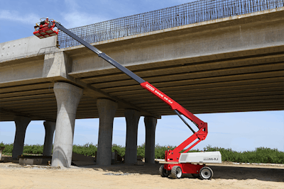 The MEC 66-RJ telescopic boom lift