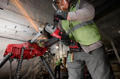 Milwaukee Breaking Grinder 1