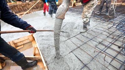 Cold weather doesn’t have to halt construction. Proper preparation ensures concrete continues to cure safely, even in winter conditions.