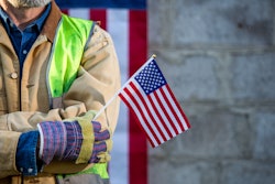 Peppersmint Adobe Stock 271572563