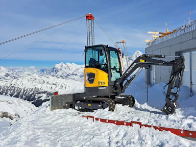 Volvo Ecr25 Electric Excavator In Snow
