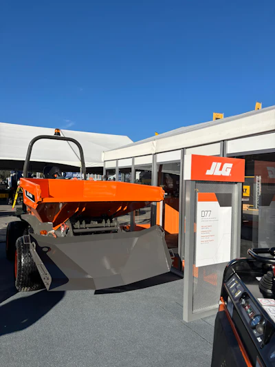 Jlg Ausa 1