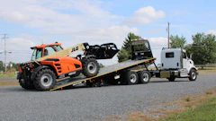 Jerr Dan 15 T Carrier With Jlg Telehandler