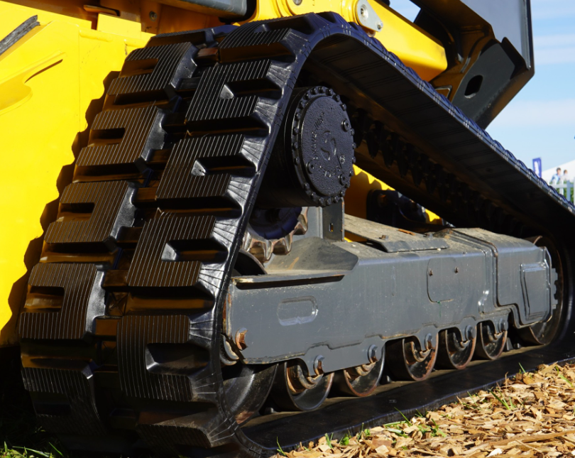 Titan Rubber Track