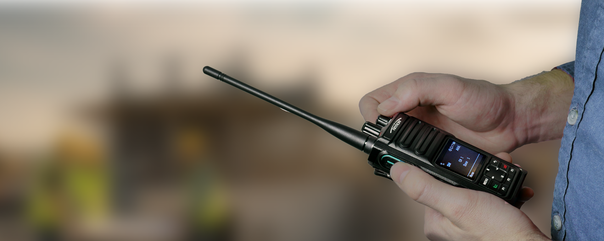 Ritron Hr Series Portable Radio In Hand f0iw Lm8sqo