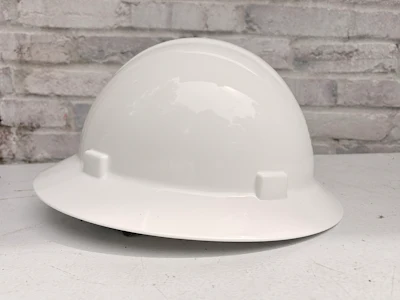 A type 1 helmet. An update to the standard is expected to be published in 2026, addressing issues such as chin straps, helmet retention, and enhanced impact protection.