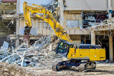 Kobelco Excavator 3
